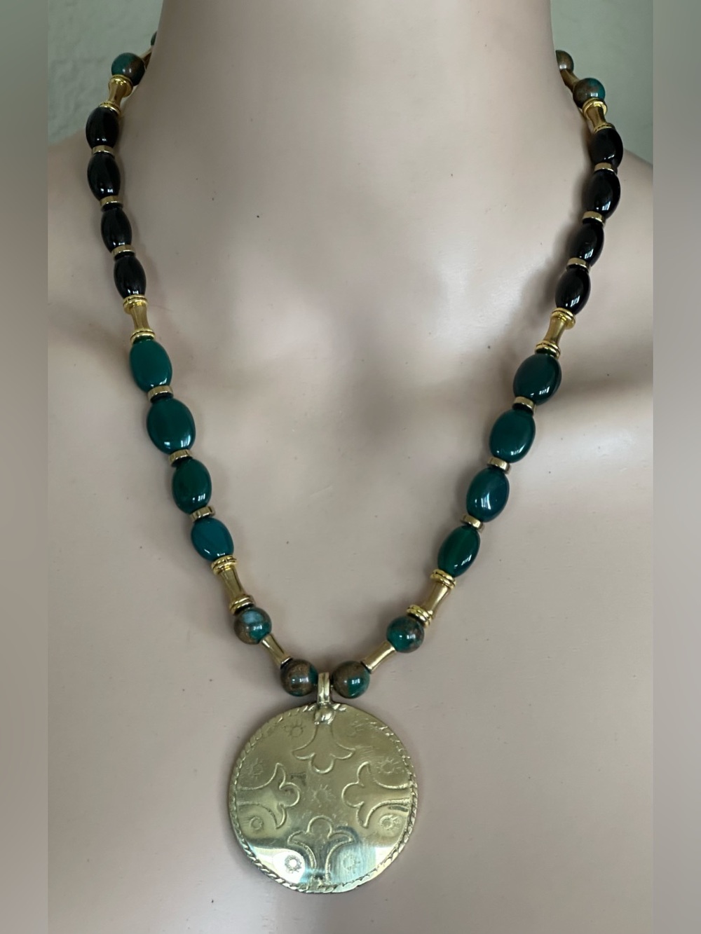 22-1/2 inch Onyx bead necklace NWOT - Picture 12 of 13